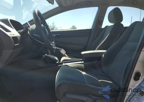 2010 Honda Civic z USA, uszkodzony, nr VIN 2HGFA1F51AH330096